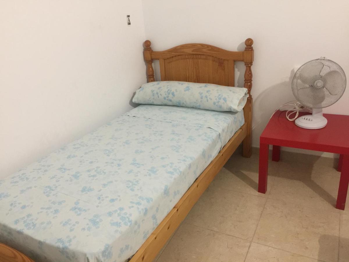 Albergue De Transeuntes Mal Pas Hostel Alcudia (Mallorca)