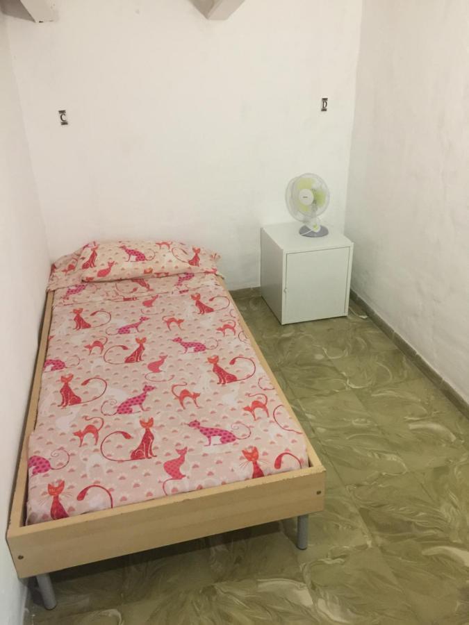 Hostel Albergue De Transeuntes Mal Pas *